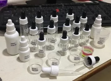 glass-dropper-bottle-set-500x500